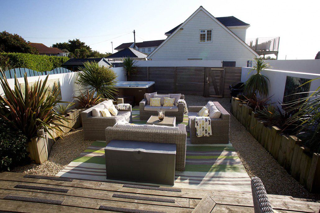 the hamptons beach house luxury accommodation west sussex
