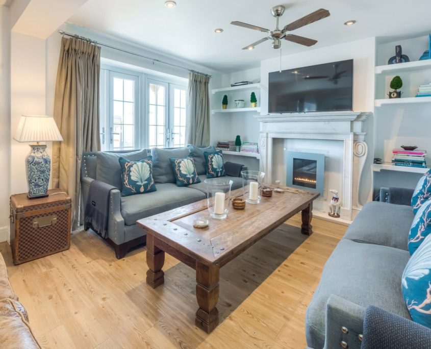 New England Beach House Luxury Self Catering in W Sussex
