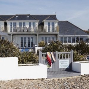 Luxury Beach Front Holiday Rentals In West Sussex